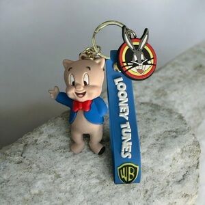 Warner Bros. Looney Tunes Keychain with Blue and Red Accents